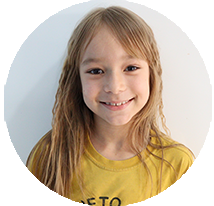 Larissa Manoela R. Lopes